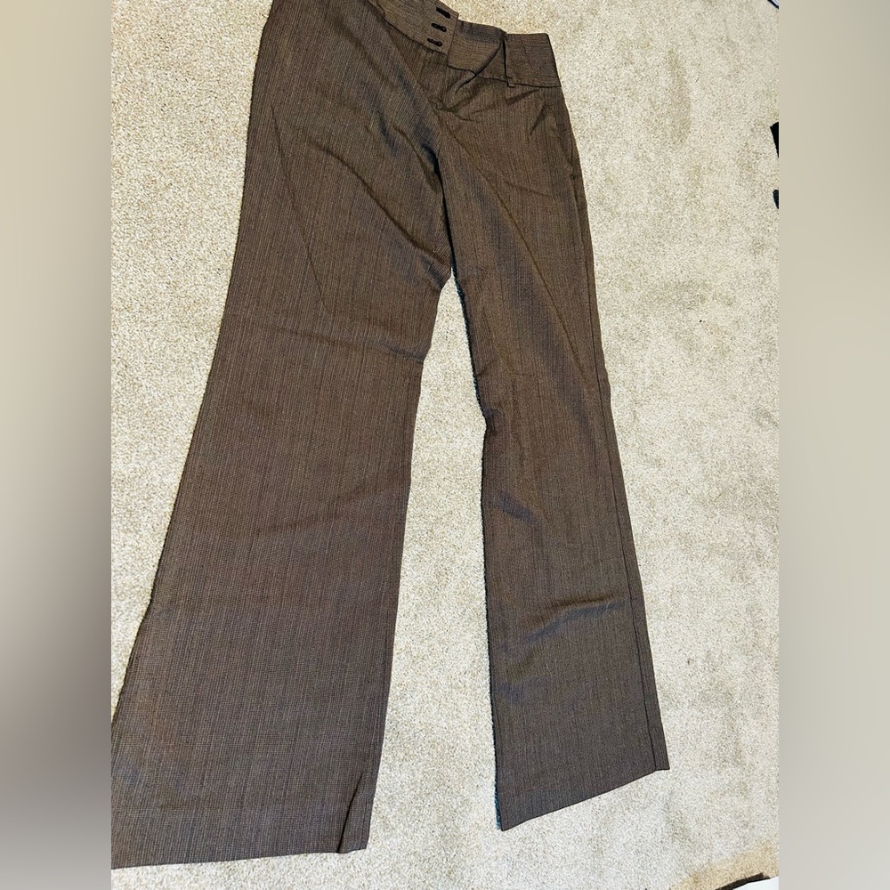 Limited Cassidy Fit Brown Pants Size 6